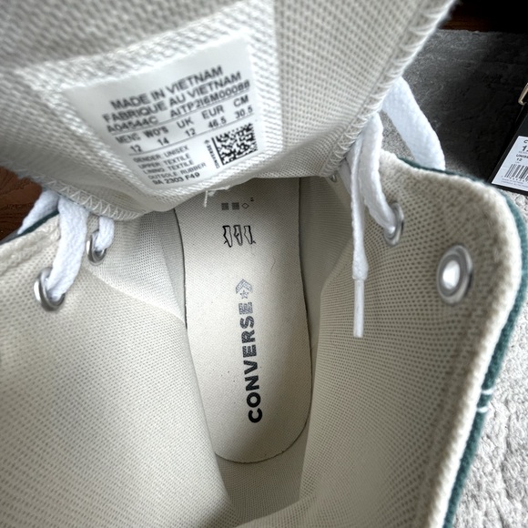 Converse Sneakers, Chuck Taylor All Stars - Picture 6 of 7